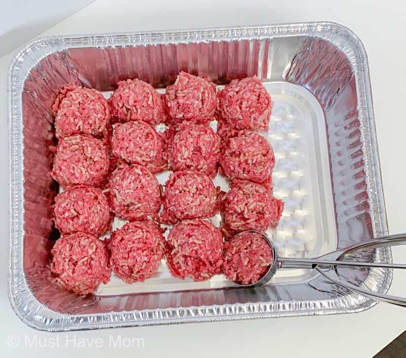easy trick to form meatballs