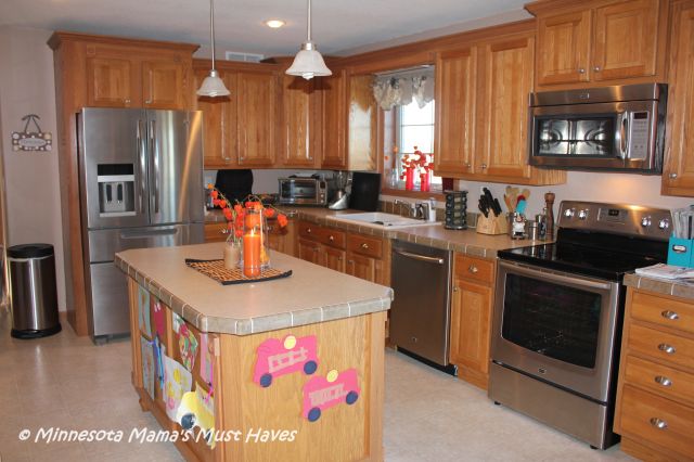 The Kitchen Appliances in My New Apartment