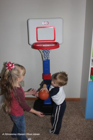 Little Tikes Basketball Hoop ~ Top Picks for Christmas + Giveaway