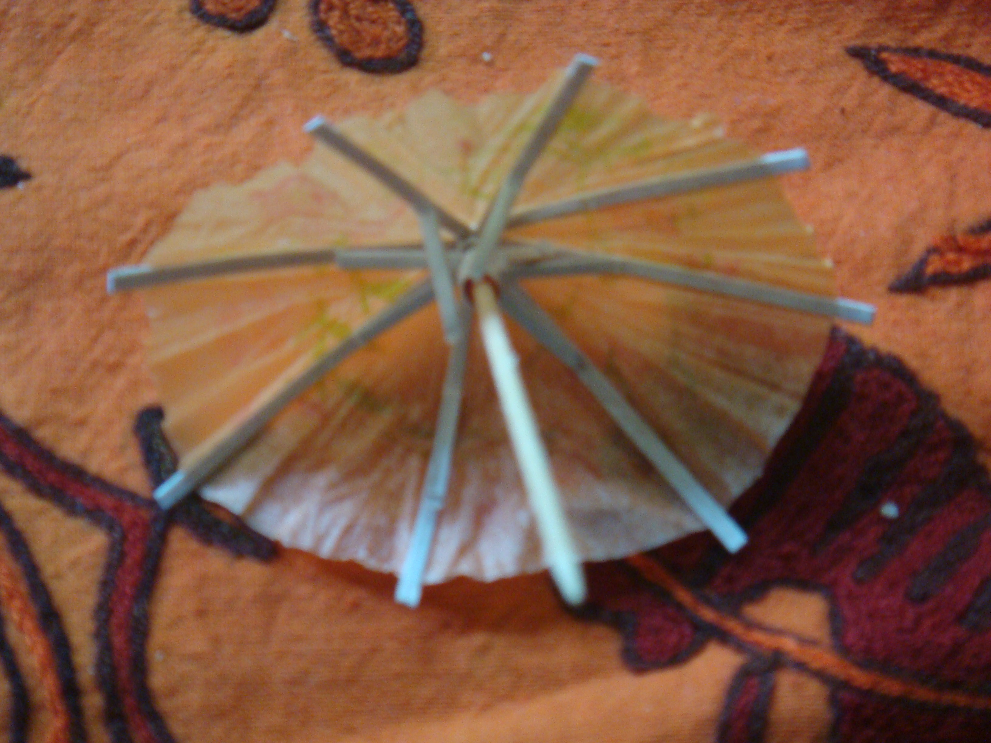 DIY Cocktail Umbrella Wreath