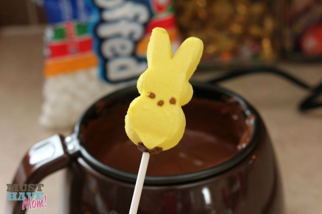 Easter Marshmallow Peeps Pops - Must Have Mom