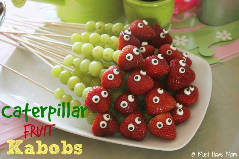 Easy caterpillar fruit kabobs kids party food ideas! Great healthy party food for kids that is a cute caterpillar! 