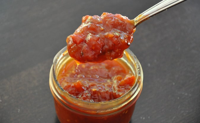spicy-tomato-jam-with-ginger