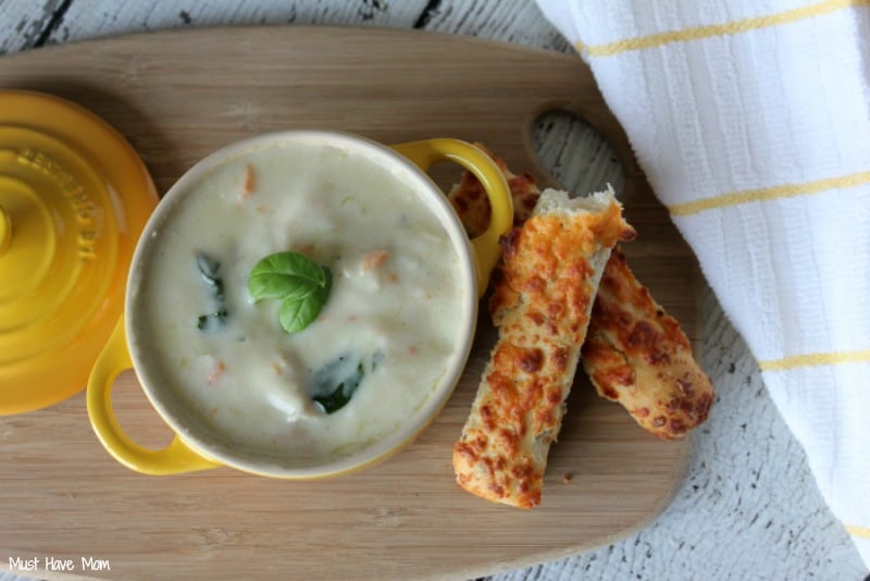 Copycat Olive Garden Chicken Gnocchi Soup Recipe-image
