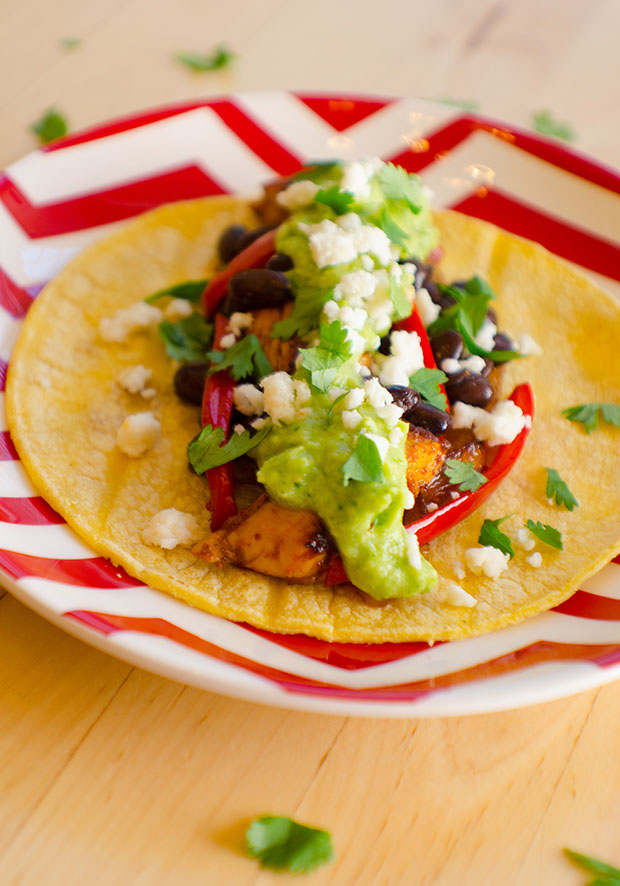 Southwestern-Spiced-Chicken_Avocado-Tomatillo-Sauce_Side-View