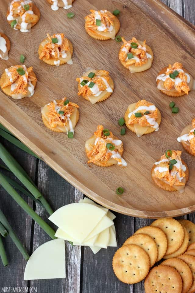 Buffalo Chicken Crackers Recipe