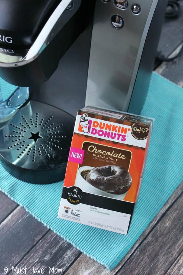 Dunkin Donuts Oreo Iced Coffee Recipe using Dunkin Donuts K Cups Chocolate Glazed Donut Variety! Great Summer Drink to cool off with! Best iced coffee I've ever had!