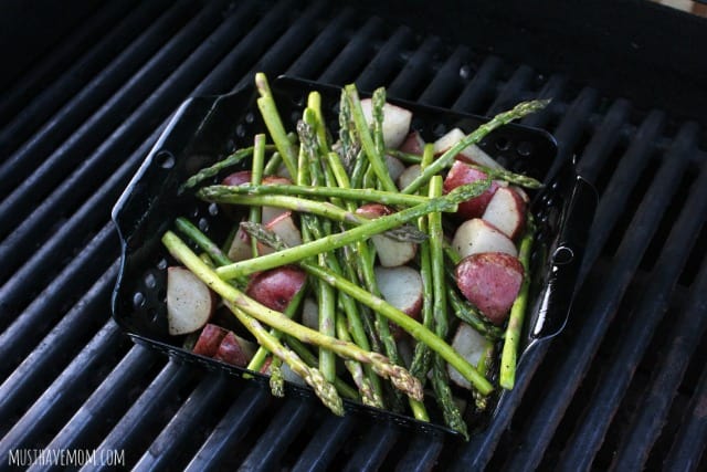 Grilled Asparagus and Baby Red Potatoes Recipe