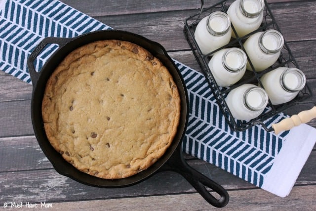 Cast Iron Skillet Cookie Recipe! Giant chocolate chip cookie made in a skillet. Better than any restaurant dessert!