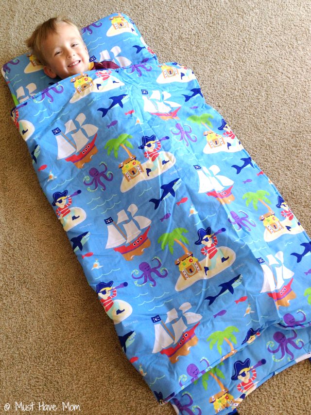 Best Preschool Or Kindergarten Nap Mats, Backpacks & Lunch Boxes! Perfect sizes for little ones!