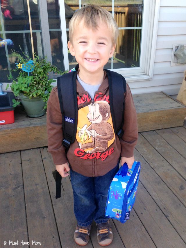 Best Preschool Or Kindergarten Nap Mats, Backpacks & Lunch Boxes! Perfect sizes for little ones!