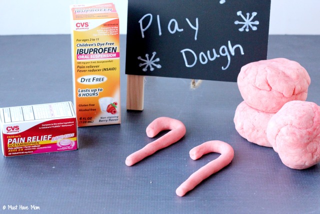 Homemade Peppermint & Eucalyptus Sick Day Play Dough For Sick Kids to Have Quiet Play and Help Clear Up Their Sinuses At The Same Time!