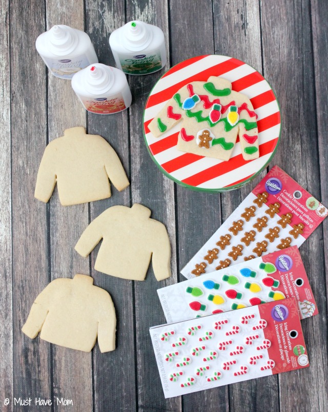 How to host an ugly Christmas sweater party. Ugly sweater party food ideas, ugly sweater voting box, ugly sweater games, prizes, and ugly sweater printables!