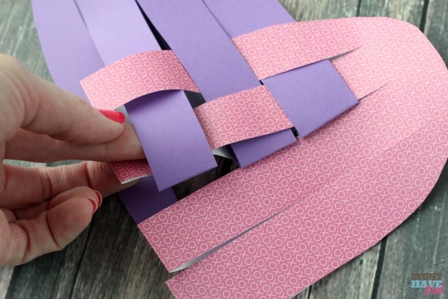 How to Make a Woven Paper Heart Basket for Valentine's Day