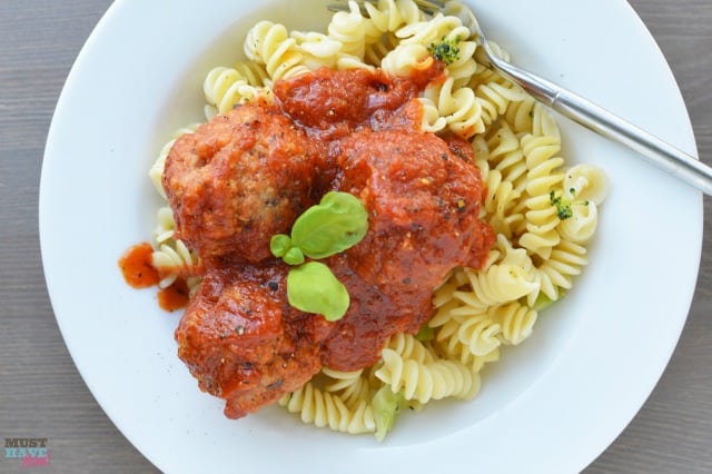 Mouth watering veggie meatballs in a slow cooker! This crock pot vegetable meatballs recipe is to die for! Step by step instructions and photos too!