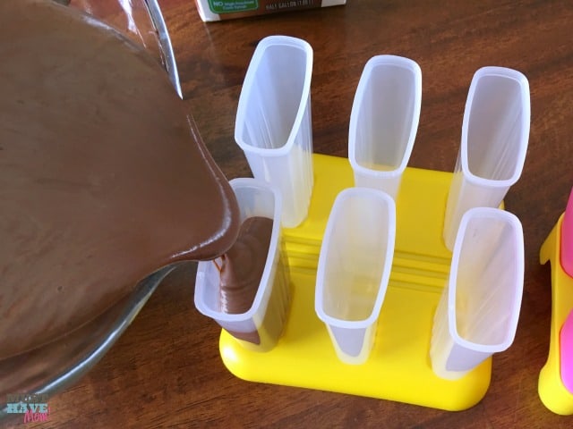 Nutritious Fudge Bars Recipe using greek yogurt! These pack extra calcium and nutrients too! Easy homemade fudge pops that the kids can even help make!