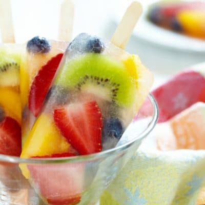 Easy & Healthy Fresh Fruit Popsicles Recipe to Keep Kids Hydrated! + Kid-Friendly Hummus Recipe!