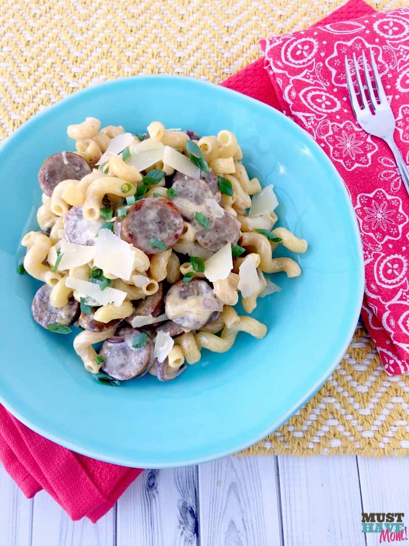 20 Minute Sausage and Pepper Cajun Alfredo Recipe! - Must Have Mom