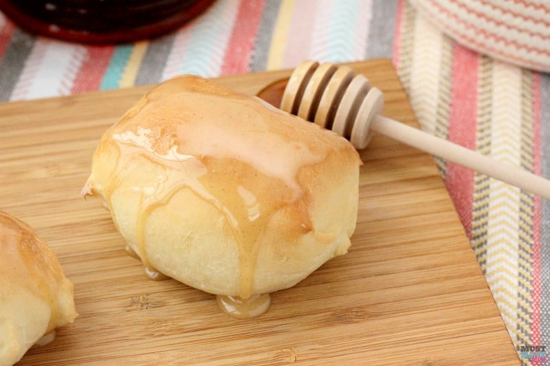 Texas Roadhouse Rolls Recipe in a Bread Machine + Cin Butter