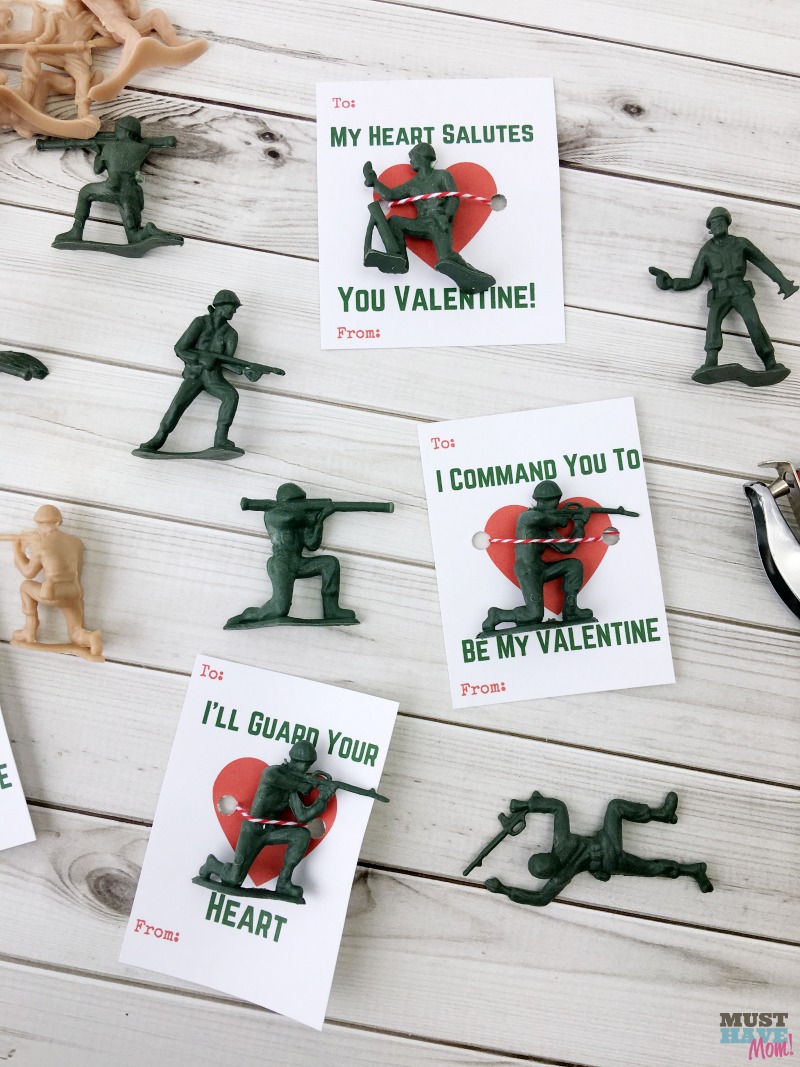 Free printable kids classroom valentine cards with army guys! Grab these army Valentine's Day cards for free now!