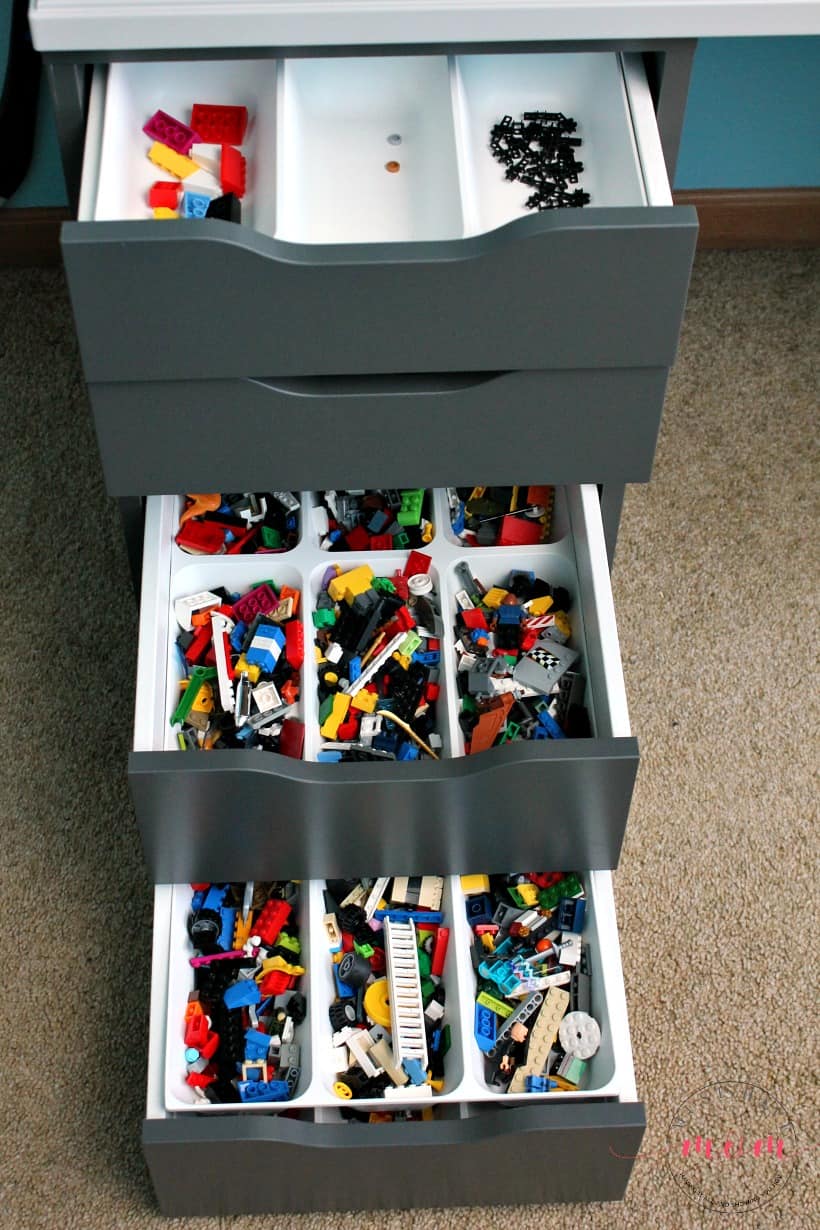 Easy DIY Lego Desk to hide and organize legos! This ikea hack turns a desk into a lego building mecca! 