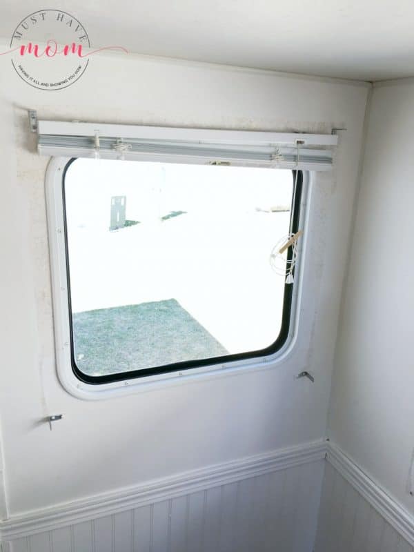 How To Remove Outdated RV Window Coverings Must Have Mom