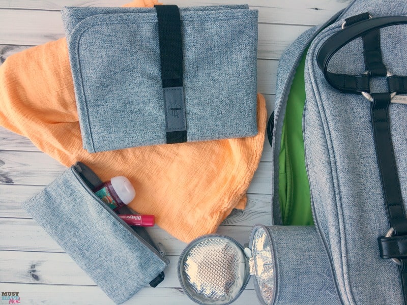 Diaper Bag Checklist: What to Pack in a Diaper Bag — Mama Never Clocks Out