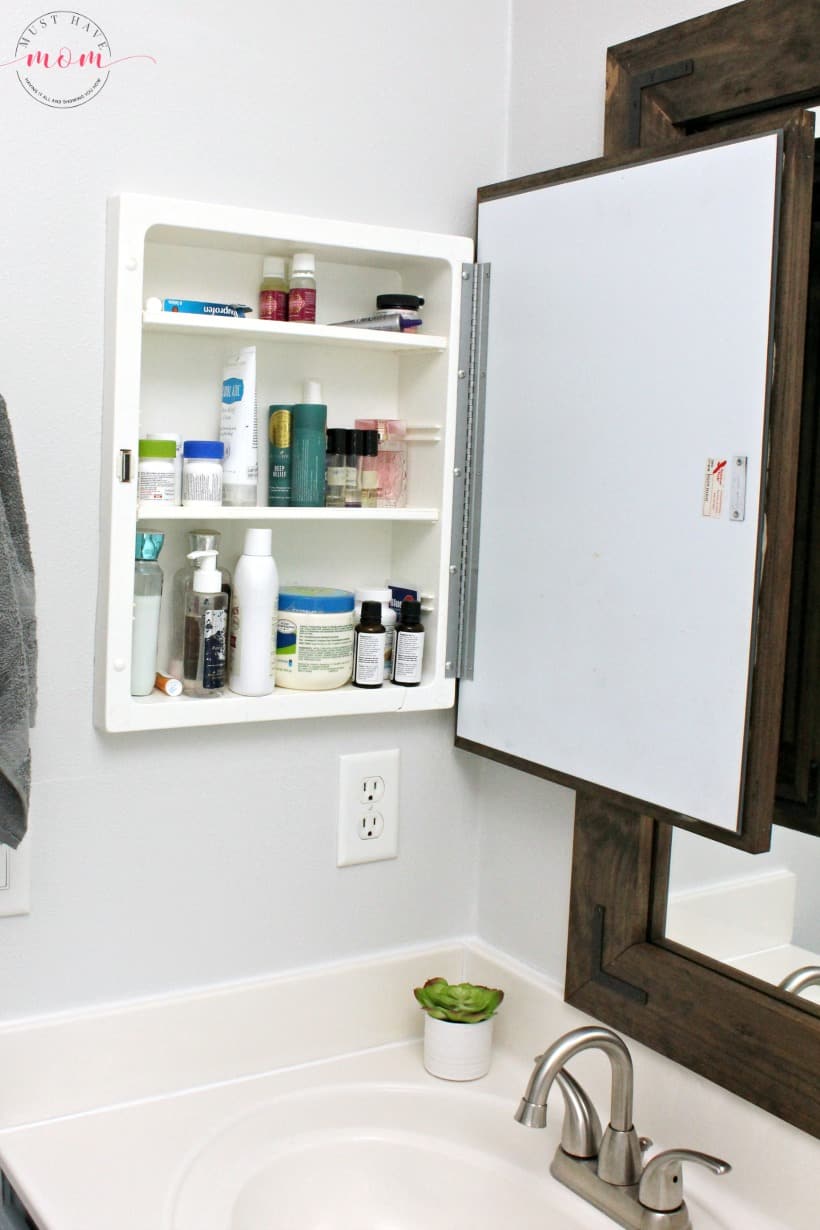 Replace medicine deals cabinet mirror