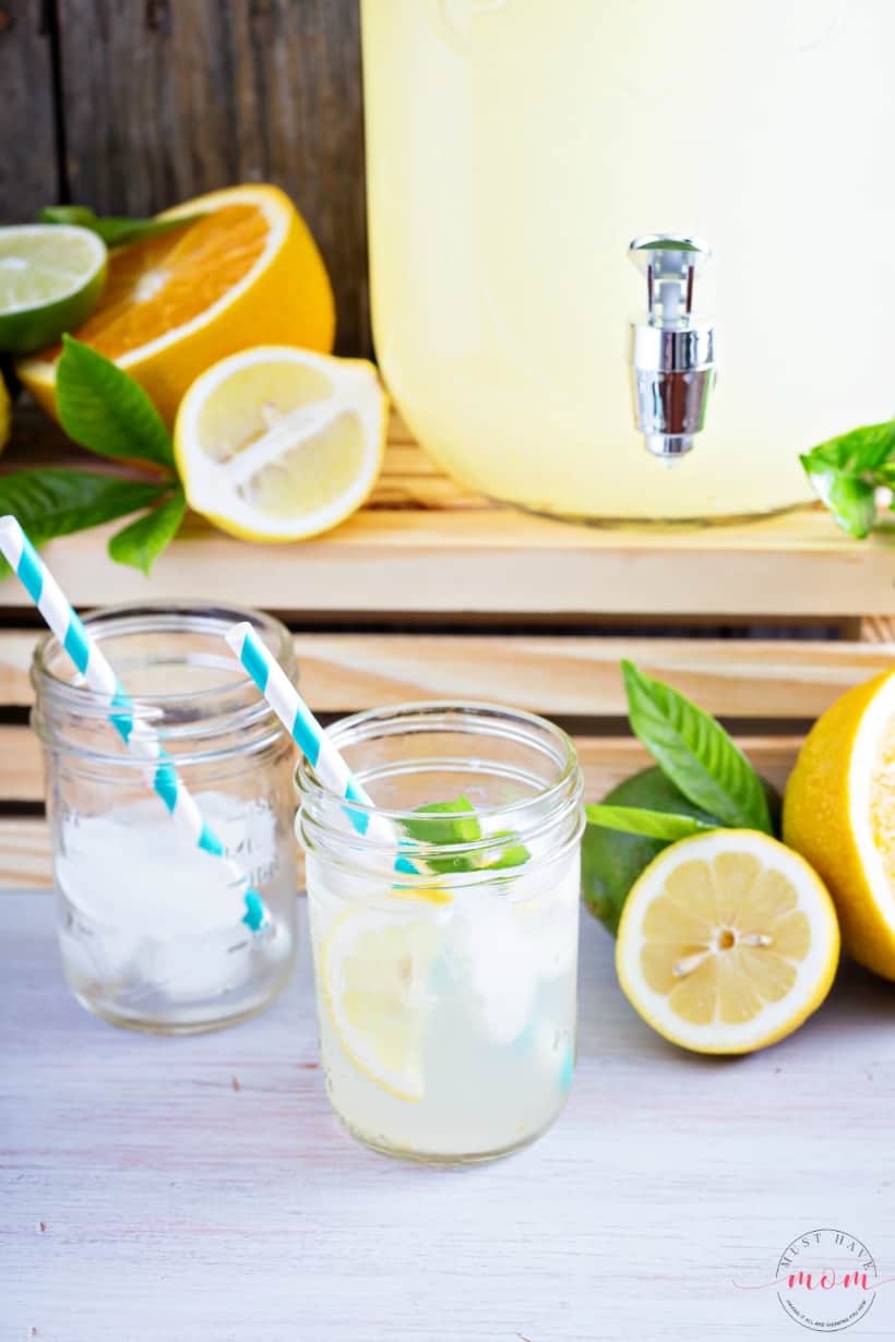Lemonade recipe with lemon juice using real lemons and simple syrup