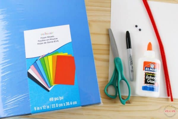 A is for Ant Alphabet Letter Craft {Free Printables} - Must Have Mom