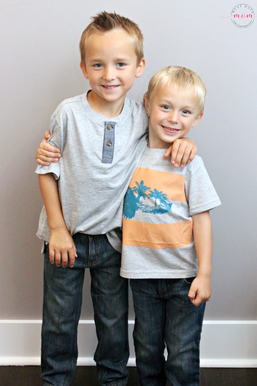 Back to school outfits for kids! Mix and match outfit ideas for boys and girls elementary age.
