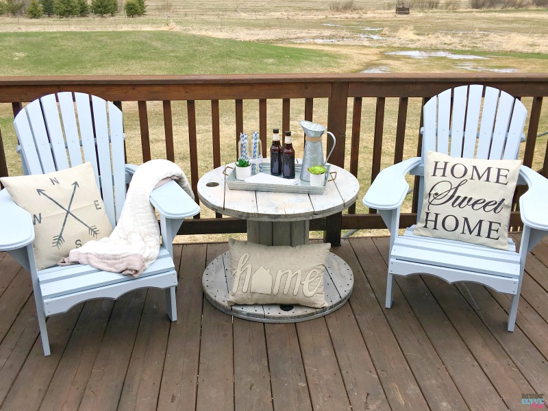 DIY Farmhouse Style Wood Spool Table - Must Have Mom