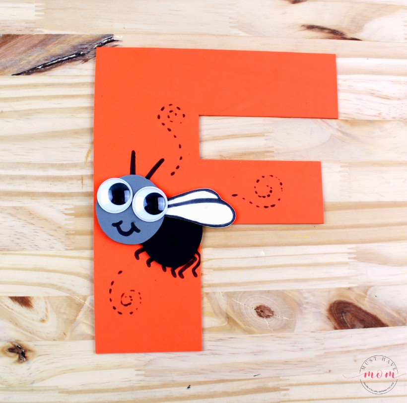 Weekly letter craft ideas. F is for fly kids craft idea. Educational kids activity