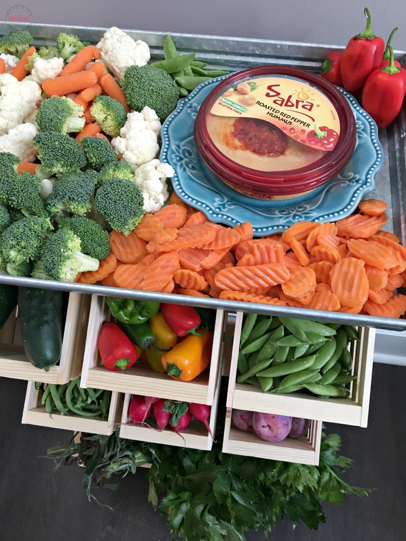 Farmhouse style produce storage. Produce stand DIY tutorial with farmer's market veggie ideas!