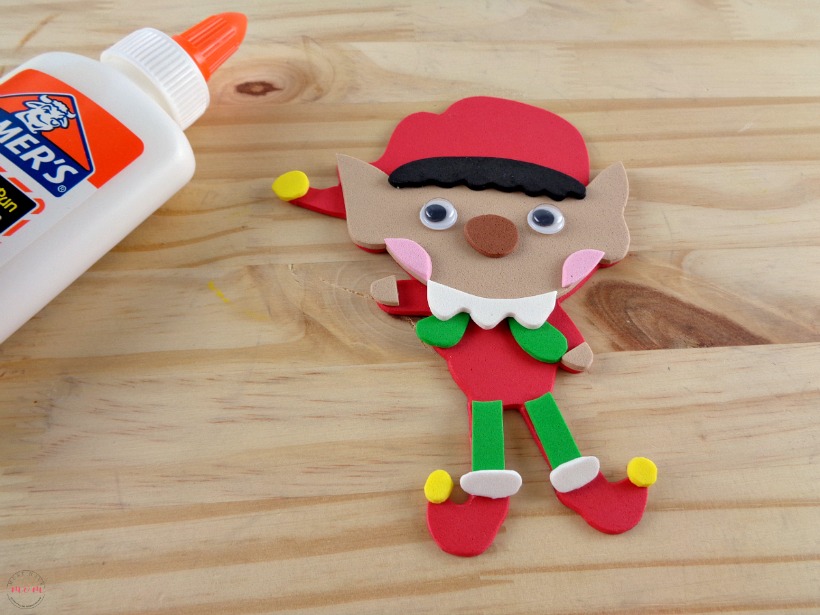 Weekly letter craft series! E is for Elf with free printable E and Elf templates. Kids preschool letter craft idea.