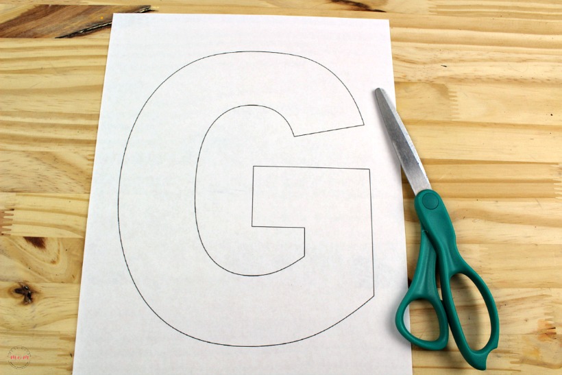 Weekly letter craft series! G is for Globe kids craft idea. Free printable letter template.