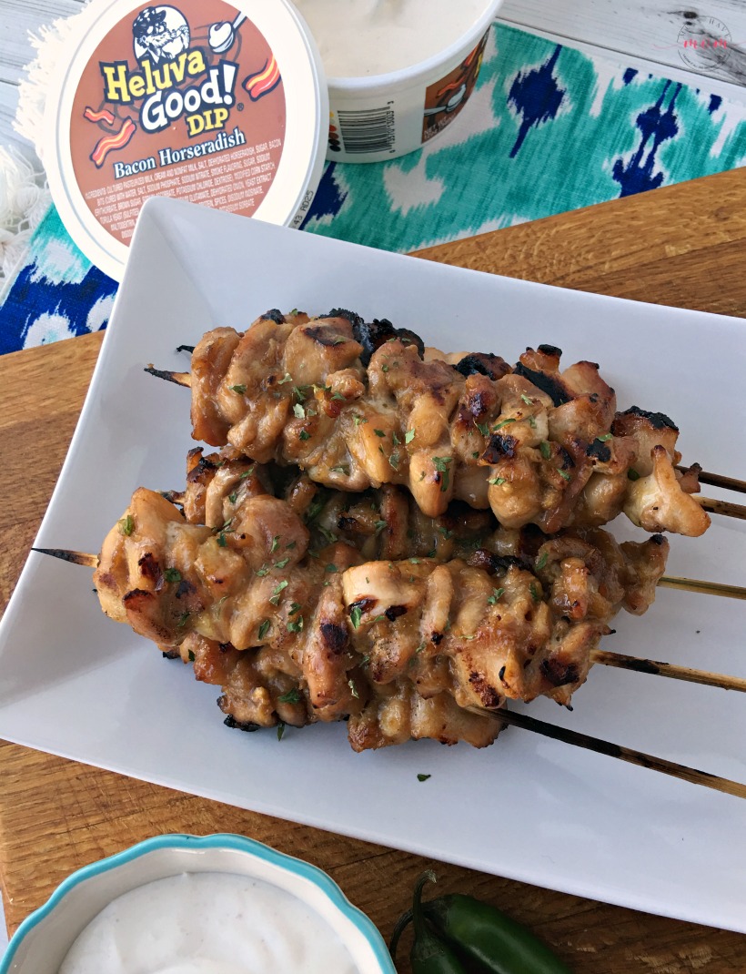 20 minute quick and easy chicken satay recipe with chicken satay marinade that doesn't require any time in the fridge! Super flavorful! Grill or oven