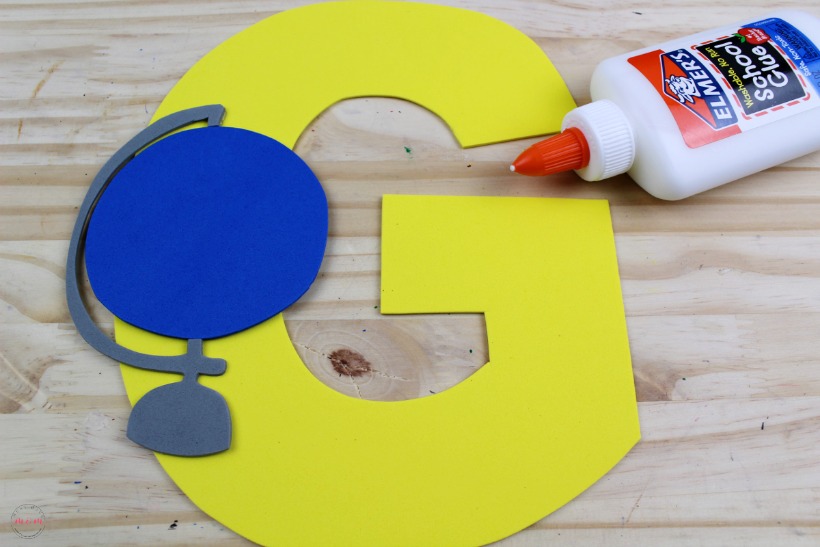 Weekly letter craft series! G is for Globe kids craft idea. Free printable letter template.
