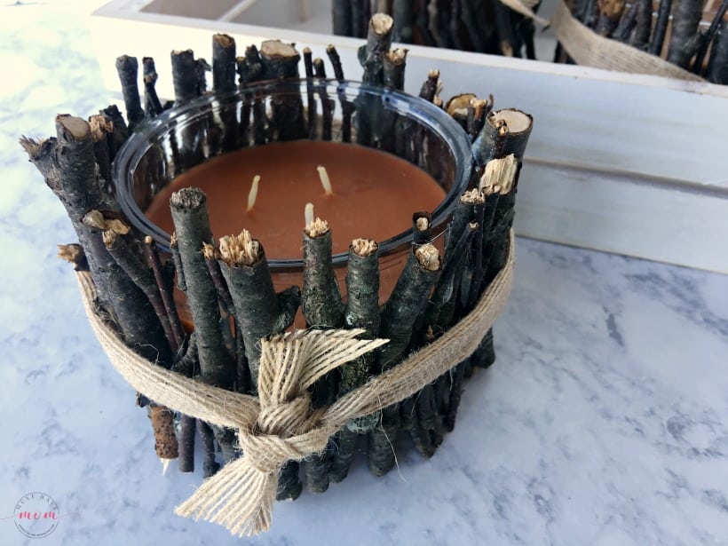 Easy, Inexpensive, rustic DIY candle holders that bring farmhouse style decor into the room or as a gift idea.