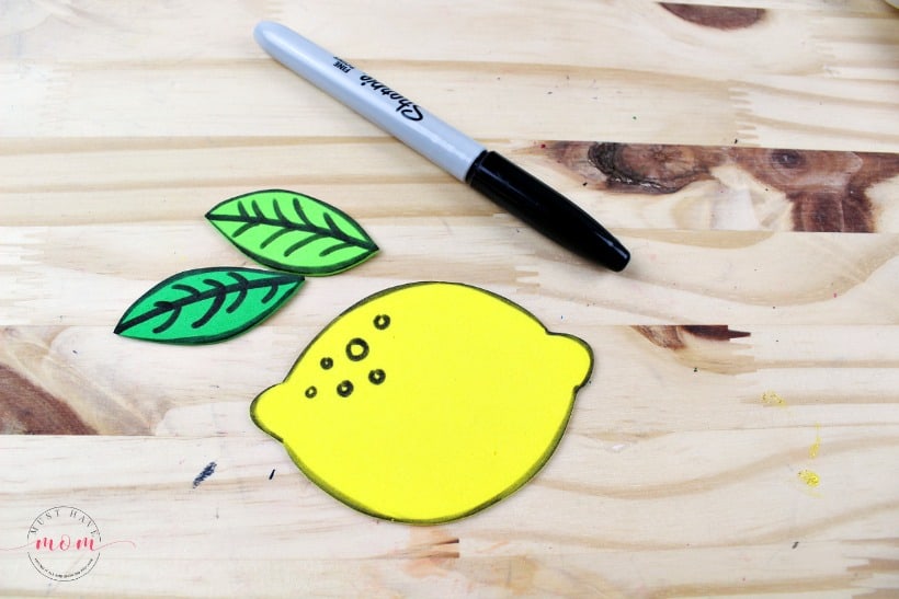 Letter of the Week L is for Lemon letter craft. Educational kids activities to learn letter recognition.