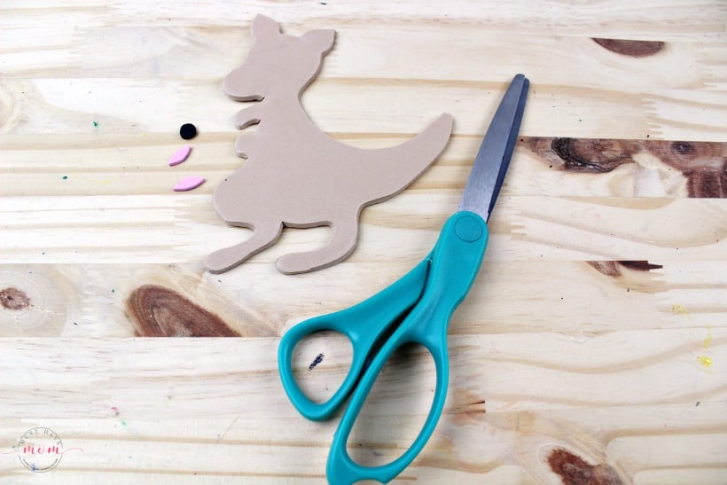 Weekly letter craft ideas! K is for kangaroo kids craft to learn letter recognition!