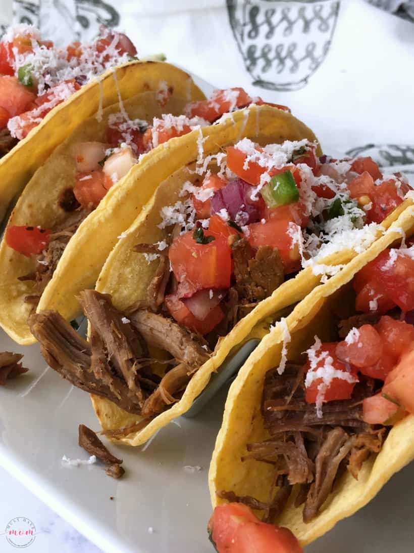 Instant Pot beef barbacoa tacos recipe! Great dinner recipe and so delicious! Easy Mexican!