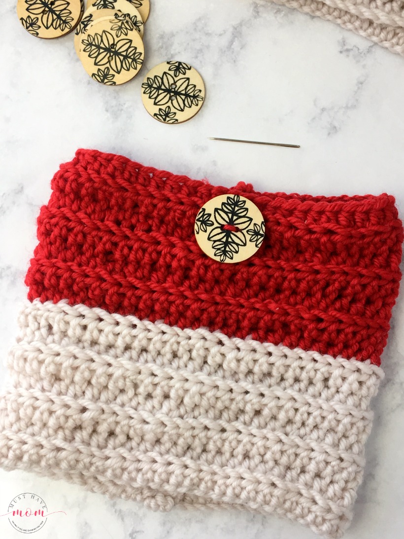 Easy reversible crochet boot cuffs free pattern perfect for beginners. Great crochet gift idea!