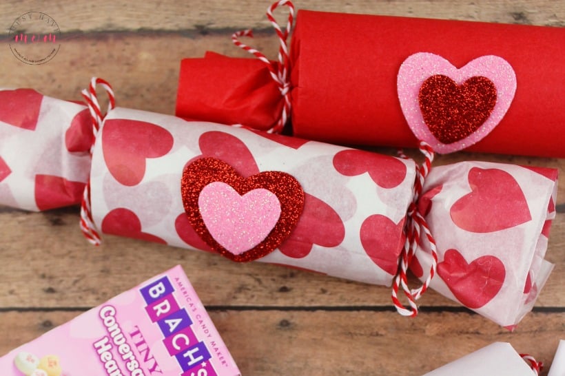 Toilet Paper Roll Craft For Valentine's Day Treat Poppers! Must