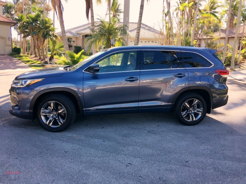 Toyota highlander review for families. Overview of Highlander features. 