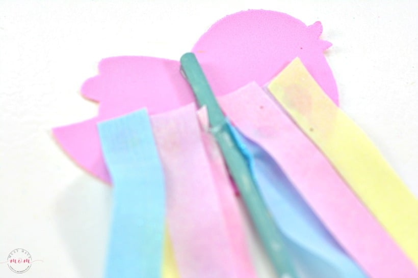 Easy dollar tree DIY ribbon wands Easter craft idea! Dollar store crafts are inexpensive and I LOVE Easter crafts!