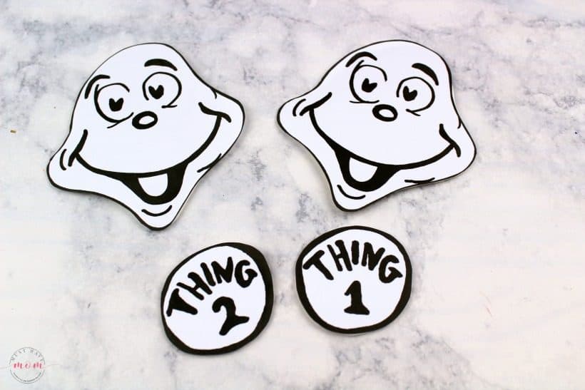 thing1thing2 dr seuss craft puppets Must Have Mom