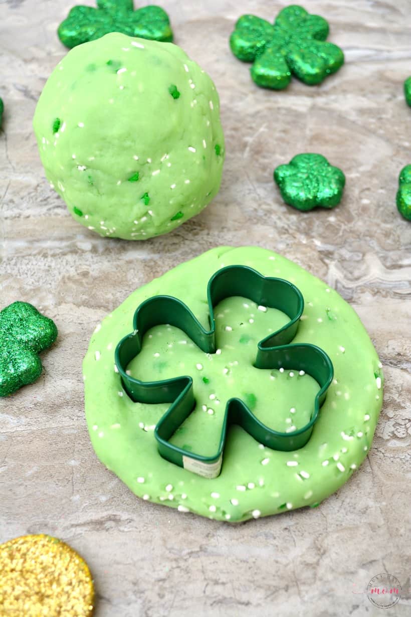 St. Patrick's Day Jello Playdough recipe! This cooked playdough recipe is for homemade playdough with cream of tartar.