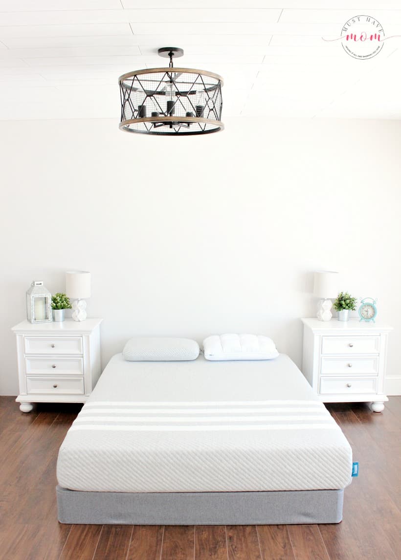 leesa mattress bedroom photo