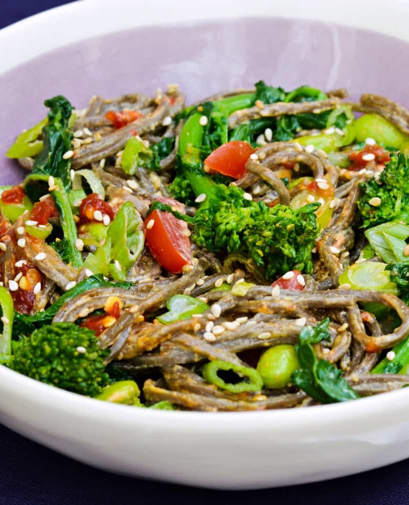 broccoli soba noodle bowl